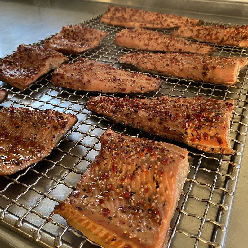 Forellenzucht Lang_Pfefferfilet Filet am Grill