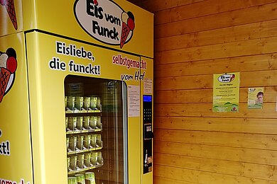 Erbeeren Funck_Eisautomat